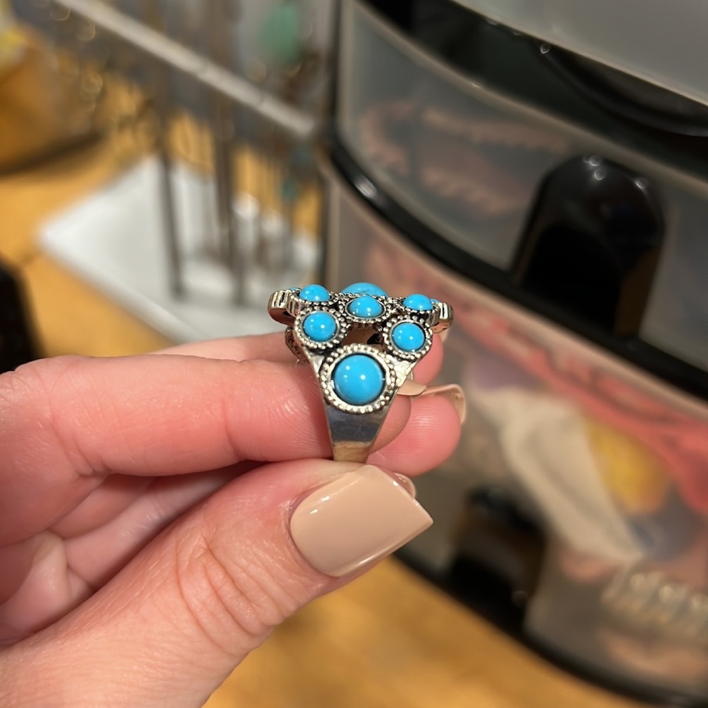Statement Ring - Picture 3 of 3
